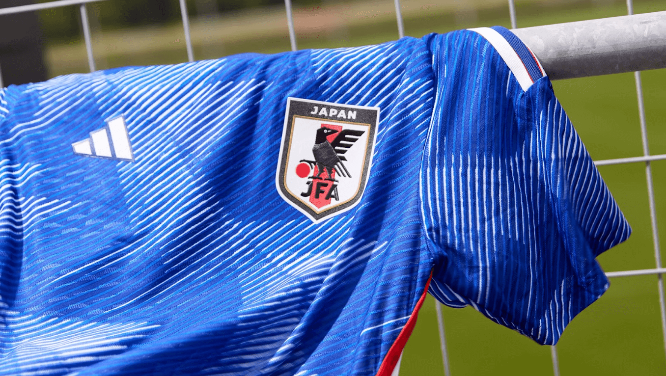 For example, Japan’s home kit incorporates the three-legged origami crow into the design, a logo found on the crest of the Japanese federation. In Japanese culture, it’s believed that 1,000 origamis will see a wish granted.