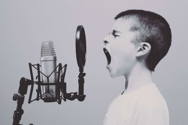 Simple strategies to cut through the noise and engage sales